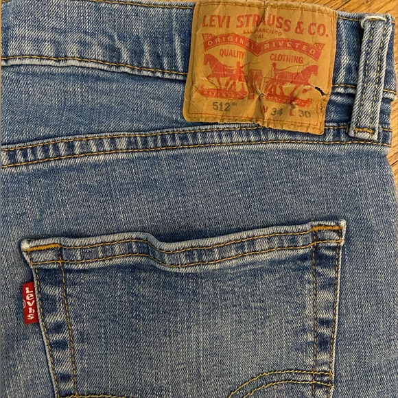 Men’s Levi Slim fit Jean - Picture 4 of 4